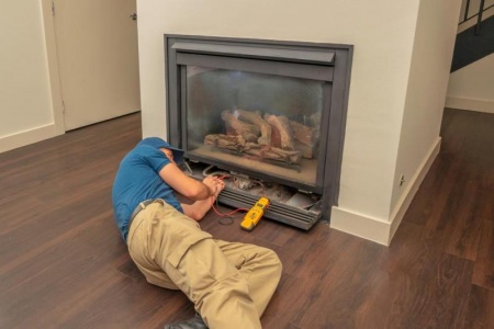 Chemin&eacute;e &agrave; gaz &agrave; Luc&eacute;, &agrave; quelle fr&eacute;quence programmer son entretien ?